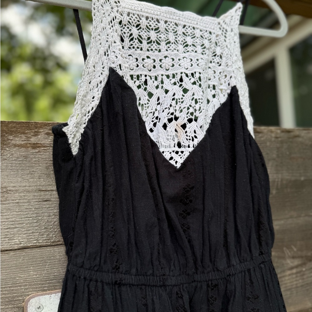 Jones New York Black and White Halter Maxi Dress